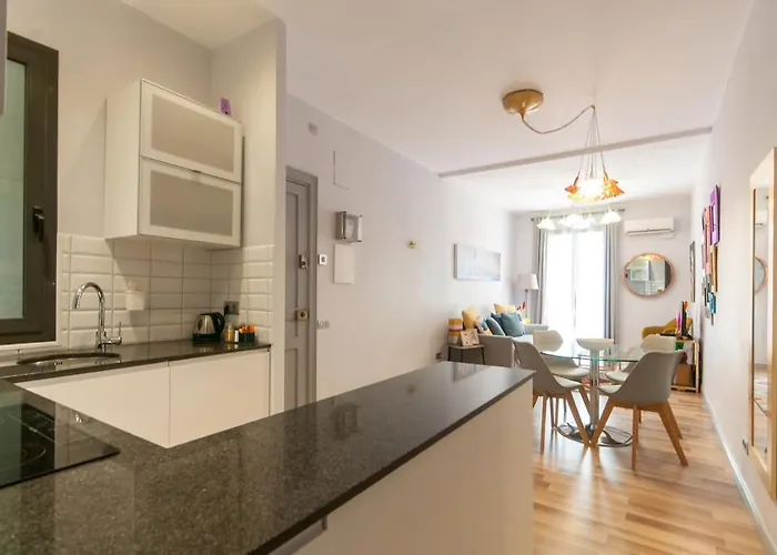 Inbarcelonasuites アパート バルセロナ