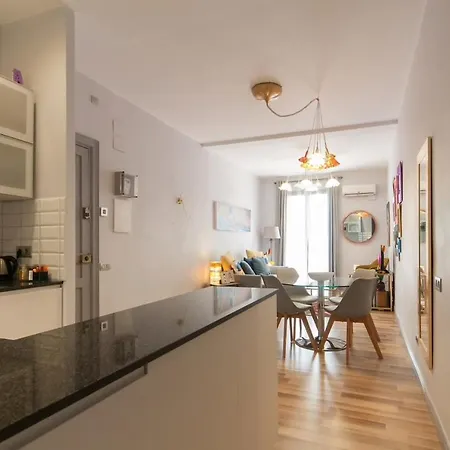 Inbarcelonasuites Apartment